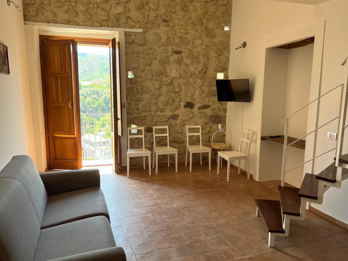 La Rupe Apartments Tropea Exterior photo