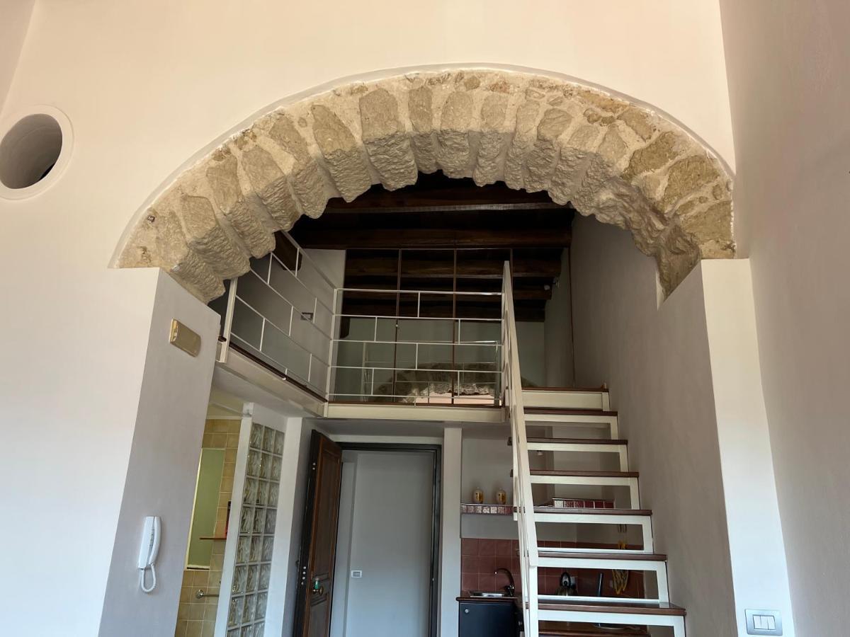 La Rupe Apartments Tropea Exterior photo