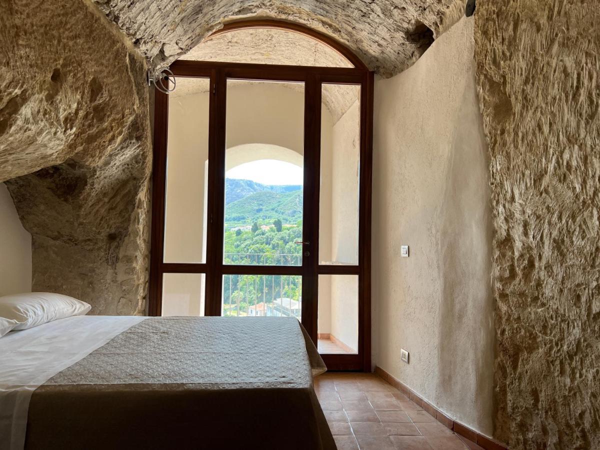 La Rupe Apartments Tropea Exterior photo