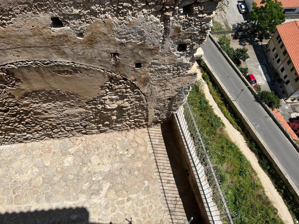 La Rupe Apartments Tropea Exterior photo